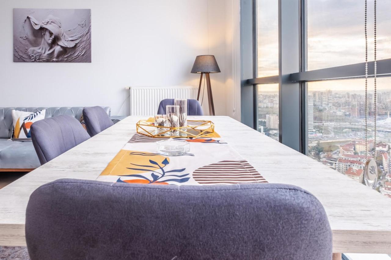 Charming Flat With City View In Atasehir Istanbul Eksteriør bilde